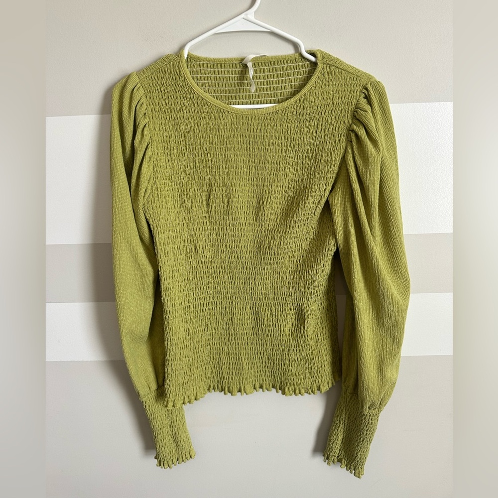 Anthropologie Green Puff Sleeve Smocked Blouse Top - Picture 3 of 3
